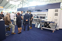 Immer_gut_besucht:_der_Blechexpo-Stand_der_Schröder_Group