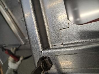 Biegen_mit_geringen_Toleranzen_bedeutet,_dass_beim_Schweißen_keine_Lücken_geschlossen_werden_müssen._ Biegen_mit_geringen_Toleranzen_bedeutet,_dass_beim_Schweißen_keine_Lücken_geschlossen_werden_müssen._